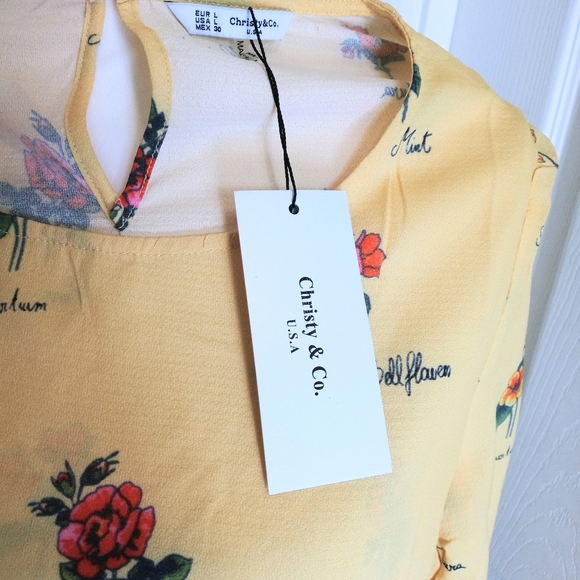 Christy & Co. USA Flower Name Blouse - Picture 6 of 9